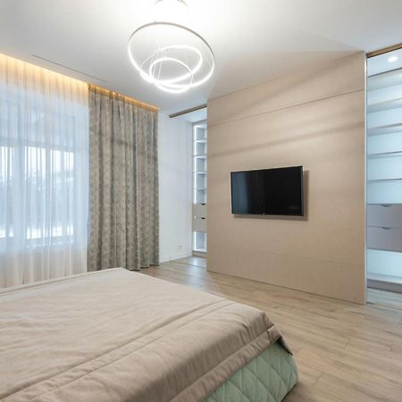 Bed and Breakfast Plazzo Prime Plaza At Delhi Airport à New Delhi Extérieur photo