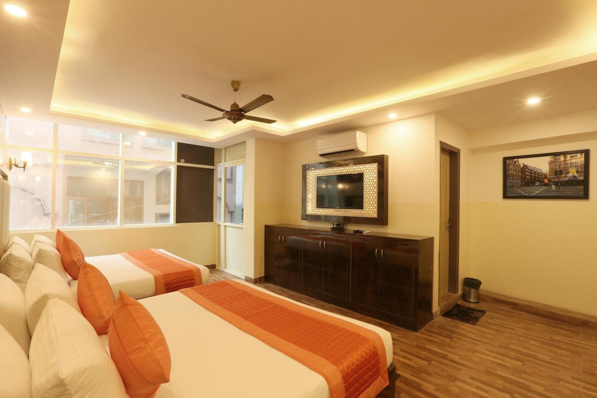 Bed and Breakfast Plazzo Prime Plaza At Delhi Airport à New Delhi Extérieur photo